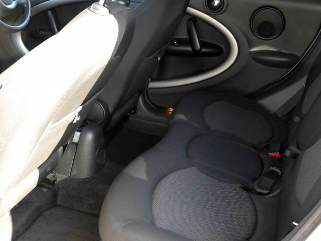 滋賀県中古車　BMW MINI クーパークロスオーバー