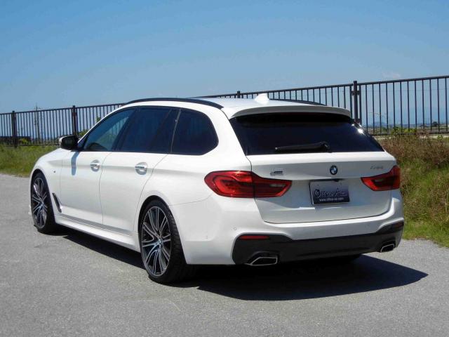 滋賀県中古車　BMW 5シリーズ 540i xDrive ツーリングMスポーツ