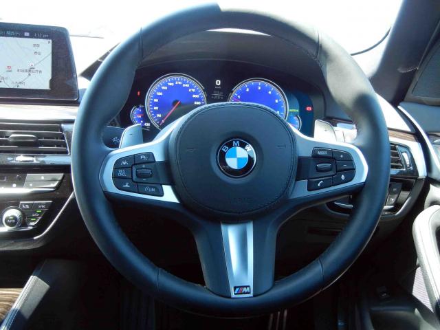 滋賀県中古車　BMW 5シリーズ 540i xDrive ツーリングMスポーツ