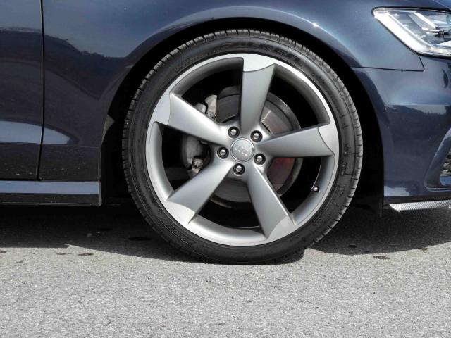 滋賀県中古車　アウディ A6 2.8FSI クワトロSラインパッケージ