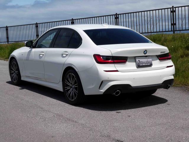 滋賀県中古車　BMW 3シリーズ 320i Mスポーツ