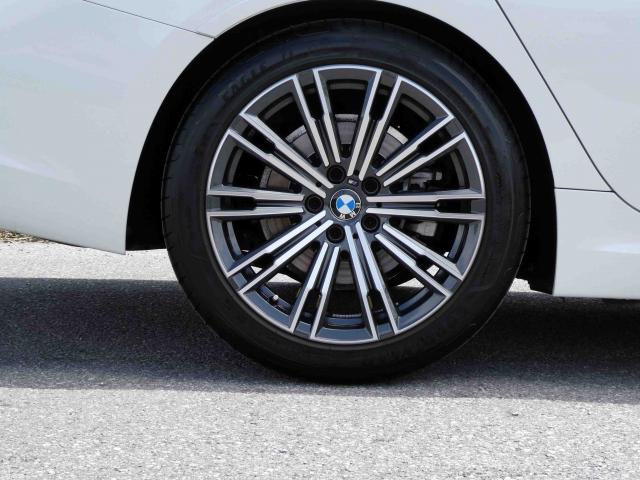 滋賀県中古車　BMW 3シリーズ 320i Mスポーツ