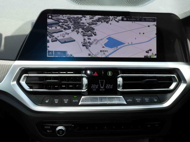 滋賀県中古車　BMW 3シリーズ 320i Mスポーツ