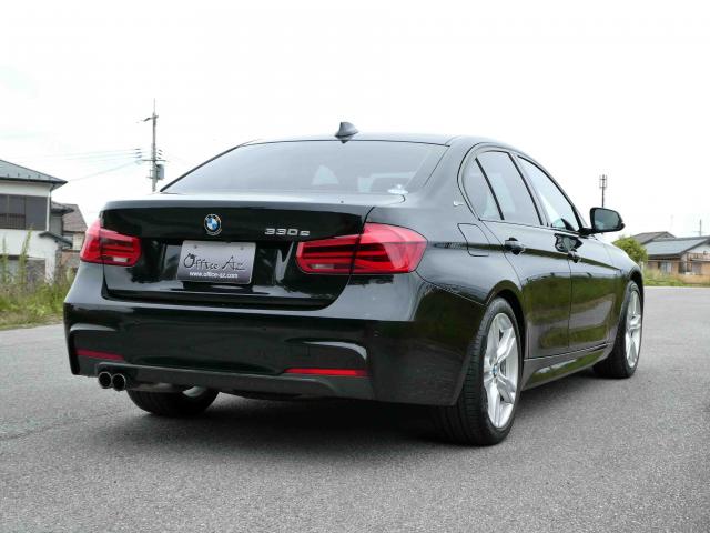 滋賀県中古車　BMW 3シリーズ 330e Mスポーツ