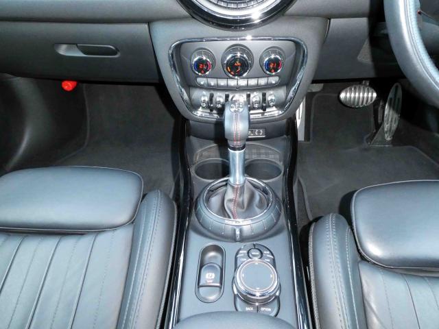 滋賀県中古車　BMW MINI ジョンクーパーワークスクラブマンALL4