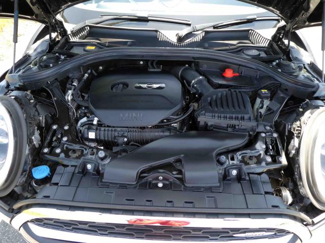 滋賀県中古車　BMW MINI ジョンクーパーワークスクラブマンALL4