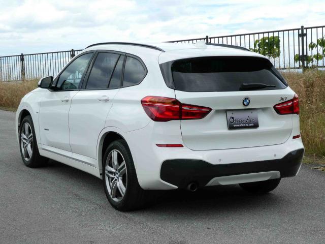 滋賀県中古車　BMW X1 sDrive18i Mスポーツ
