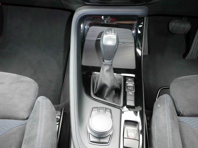 滋賀県中古車　BMW X1 sDrive18i Mスポーツ