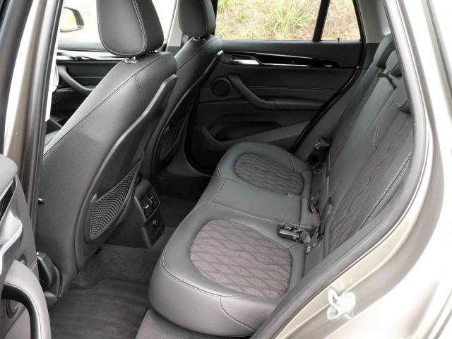 滋賀県中古車　BMW X1 xDrive20i Xライン Mスポーツエアロ