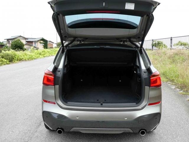 滋賀県中古車　BMW X1 xDrive20i Xライン Mスポーツエアロ