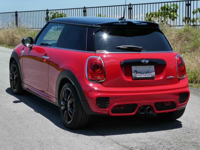 滋賀県中古車　BMW MINI ジョンクーパーワークス
