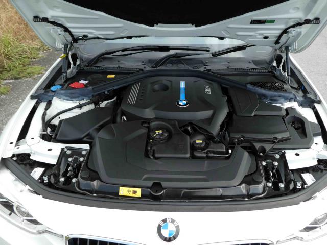滋賀県中古車　BMW 3シリーズ 330e iパフォーマンスMスポーツ