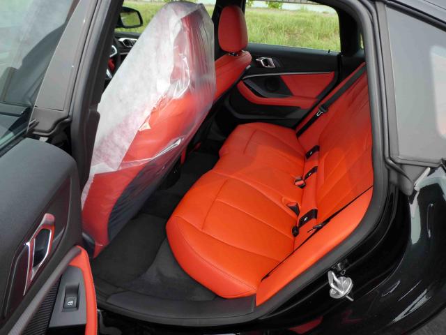 滋賀県中古車　BMW 2シリーズ M235i xDriveグランクーペ