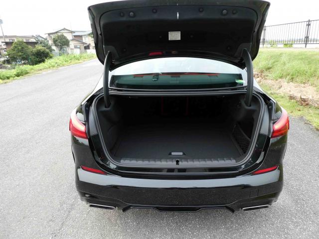 滋賀県中古車　BMW 2シリーズ M235i xDriveグランクーペ