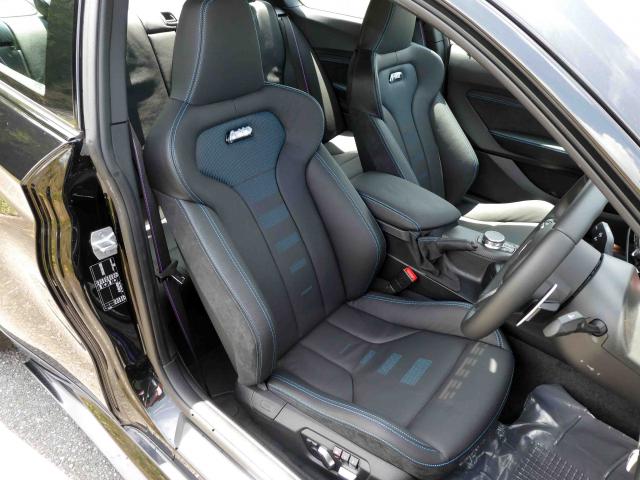 滋賀県中古車　BMW M2 コンペティション