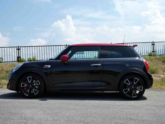 滋賀県中古車　BMW MINI ジョンクーパーワークス