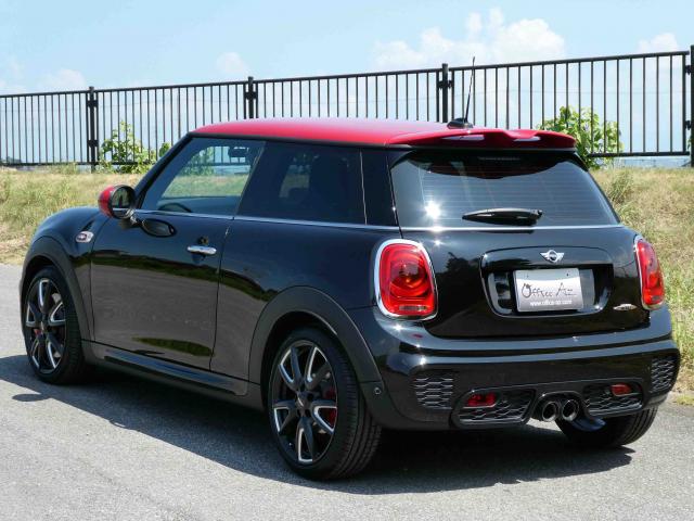 滋賀県中古車　BMW MINI ジョンクーパーワークス