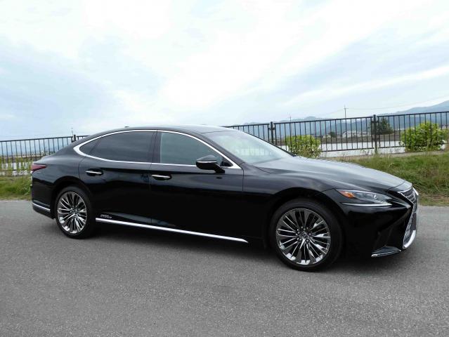 滋賀県中古車　レクサス LS LS500h エグゼクティブ
