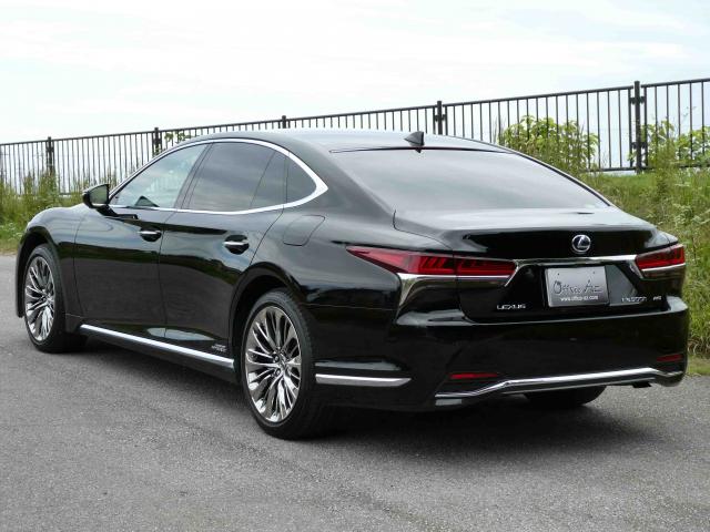 滋賀県中古車　レクサス LS LS500h エグゼクティブ