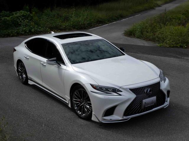 滋賀県中古車　レクサス LS LS500h バージョンL