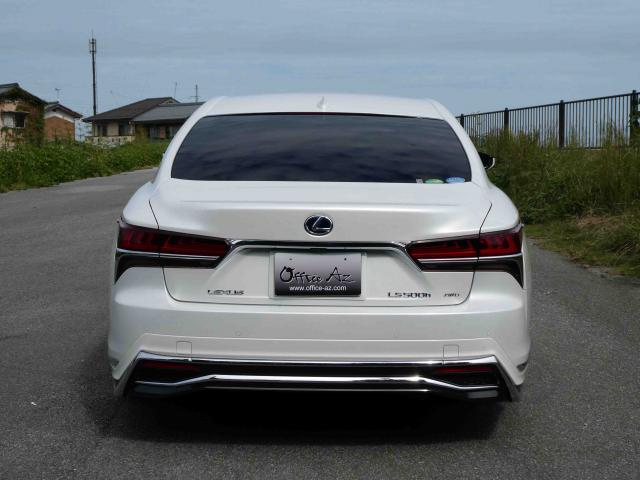 滋賀県中古車　レクサス LS LS500h バージョンL