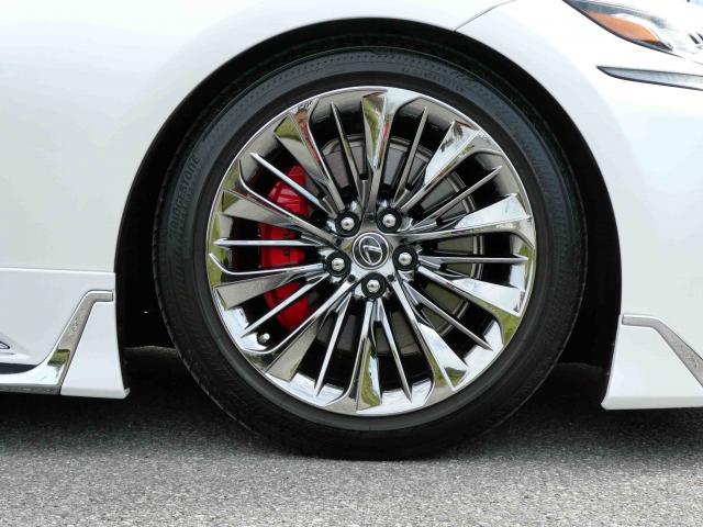 滋賀県中古車　レクサス LS LS500h バージョンL