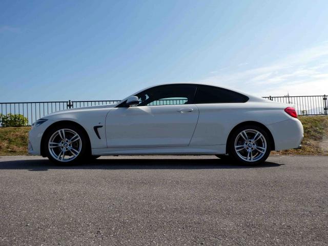 滋賀県中古車　BMW 4シリーズ 420i Mスポーツ