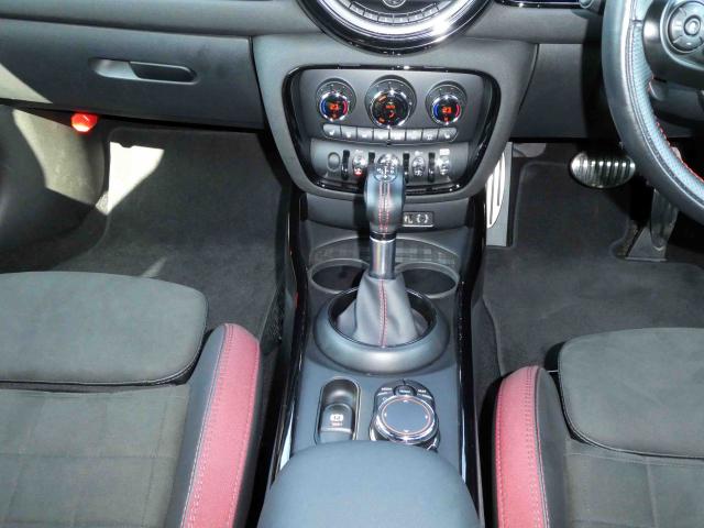 滋賀県中古車　BMW MINI ジョンクーパーワークスクラブマン