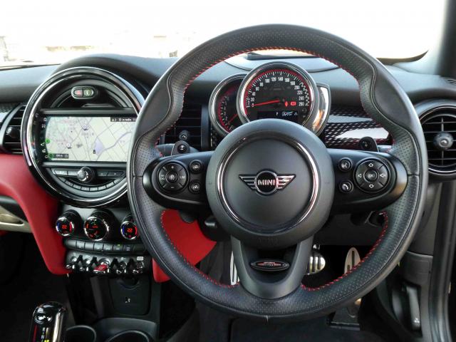 滋賀県中古車　BMW MINI ジョンクーパーワークス