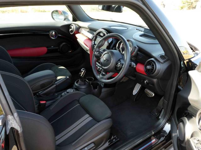 滋賀県中古車　BMW MINI ジョンクーパーワークス