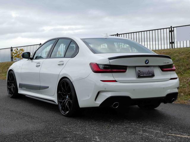 滋賀県中古車　BMW 3シリーズ 320i Mスポーツ