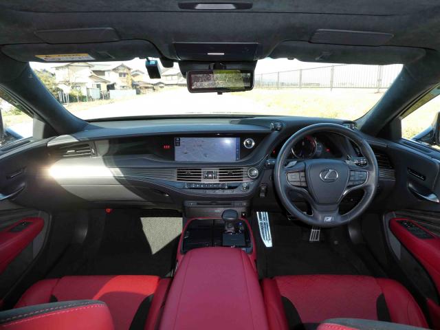 滋賀県中古車　レクサス LS LS500 Fスポーツ