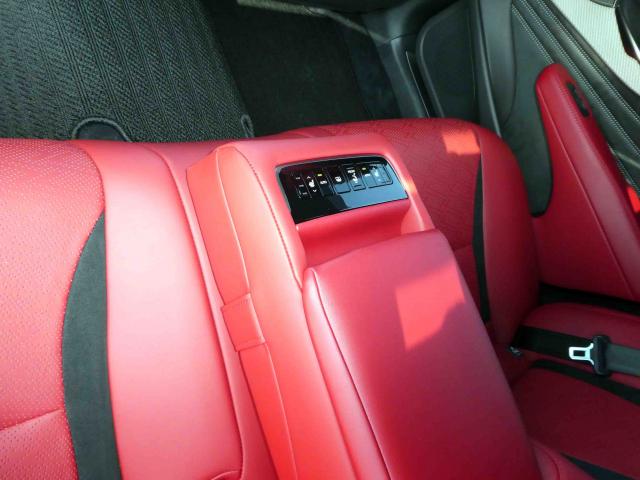 滋賀県中古車　レクサス LS LS500 Fスポーツ