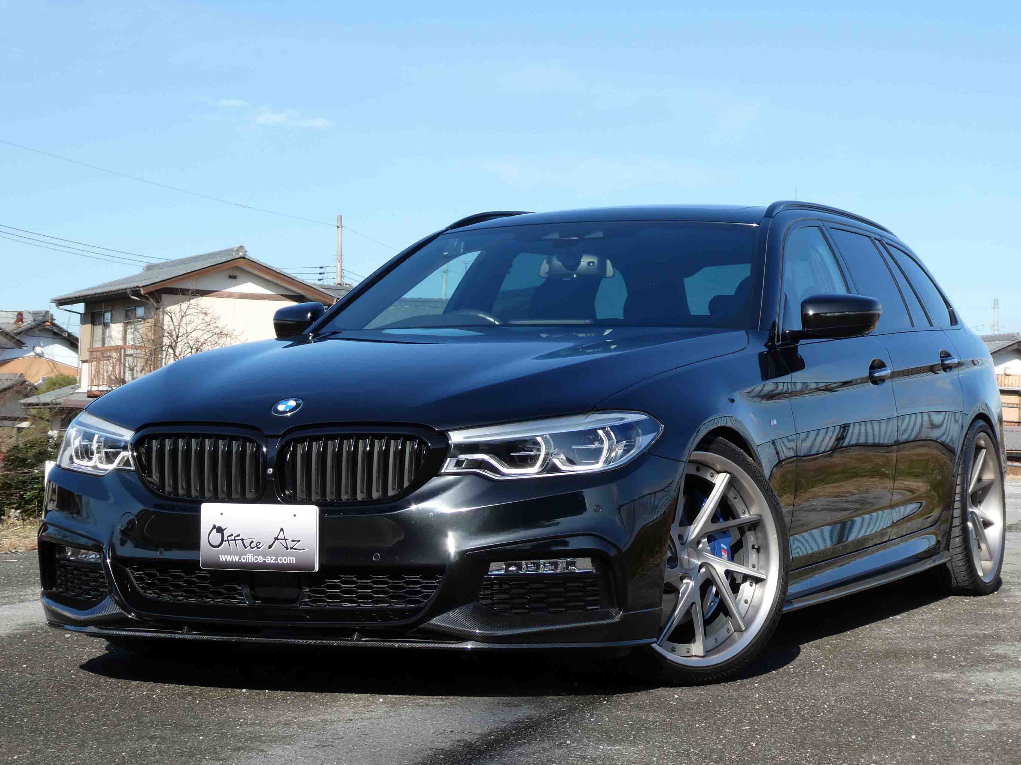 滋賀県中古車　BMW 5シリーズ 540i xDriveツーリングMスポーツ