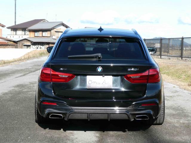 滋賀県中古車　BMW 5シリーズ 540i xDriveツーリングMスポーツ