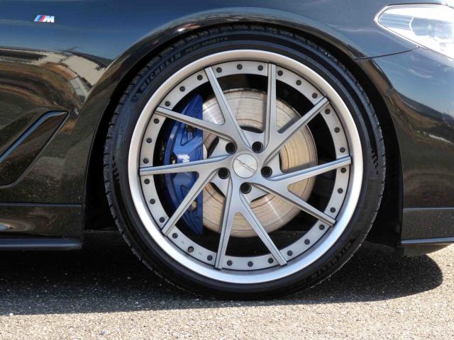 滋賀県中古車　BMW 5シリーズ 540i xDriveツーリングMスポーツ