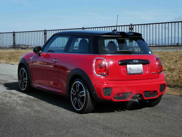 滋賀県中古車　BMW MINI ジョンクーパーワークス