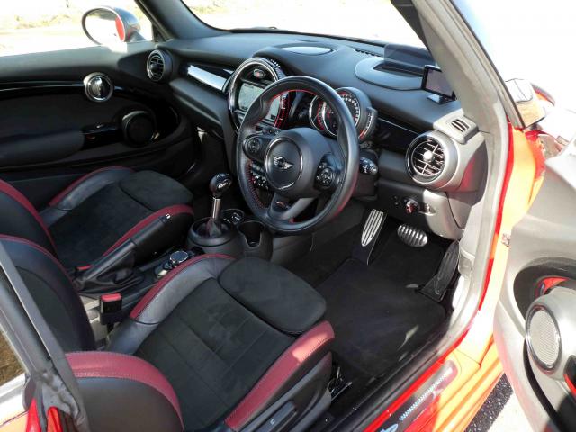滋賀県中古車　BMW MINI ジョンクーパーワークス