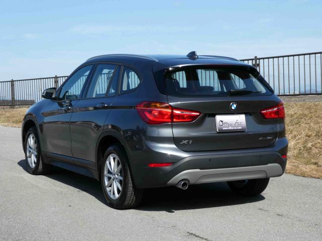 滋賀県中古車　BMW X1 xDrive18d