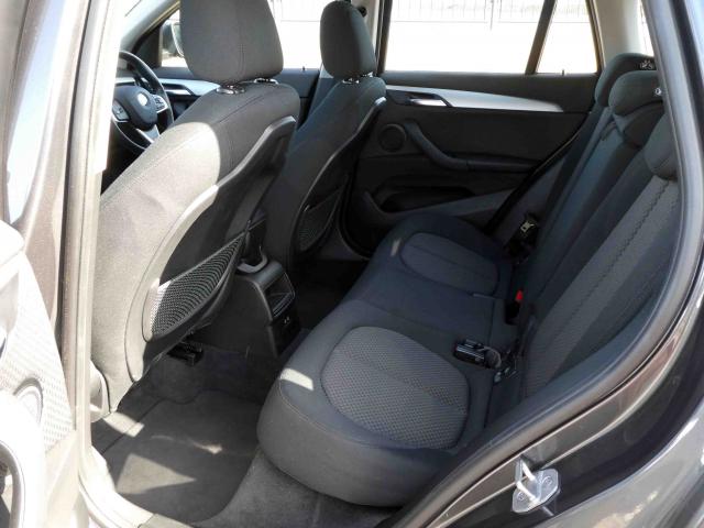 滋賀県中古車　BMW X1 xDrive18d