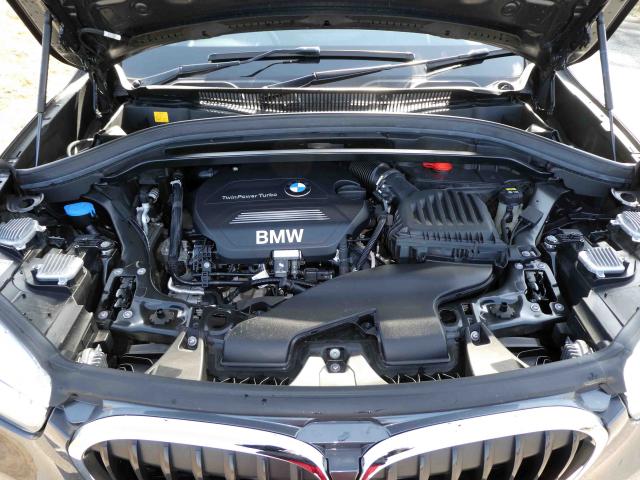 滋賀県中古車　BMW X1 xDrive18d