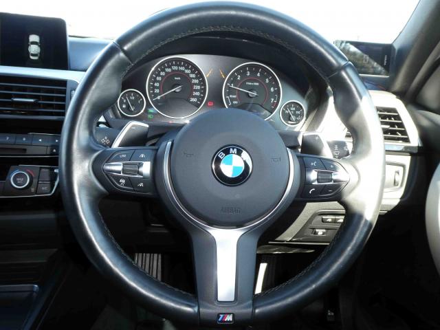 滋賀県中古車　BMW 3ã‚·ãƒªãƒ¼ã‚º 330e Mã‚¹ãƒãƒ¼ãƒ„