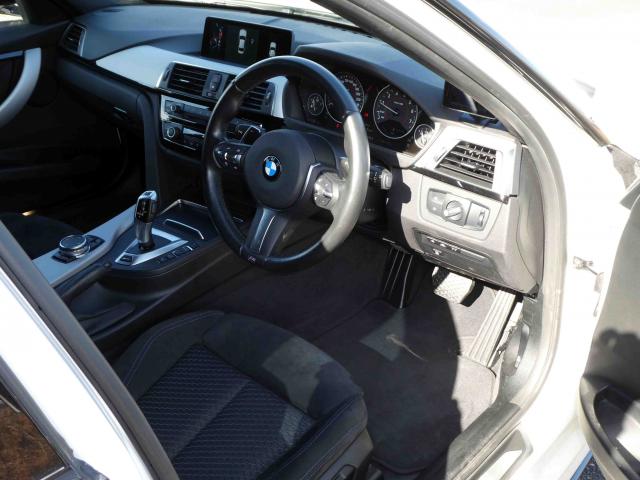滋賀県中古車　BMW 3ã‚·ãƒªãƒ¼ã‚º 330e Mã‚¹ãƒãƒ¼ãƒ„