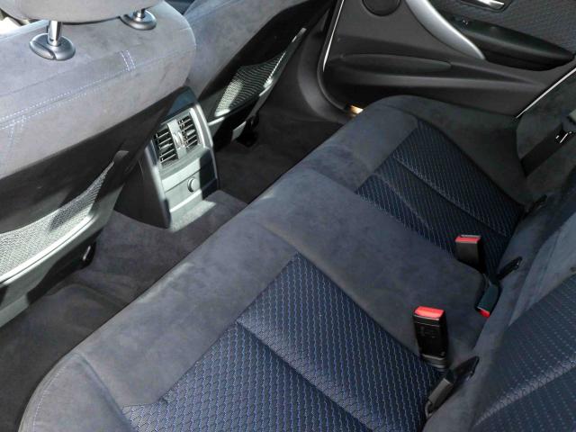 滋賀県中古車　BMW 3ã‚·ãƒªãƒ¼ã‚º 330e Mã‚¹ãƒãƒ¼ãƒ„