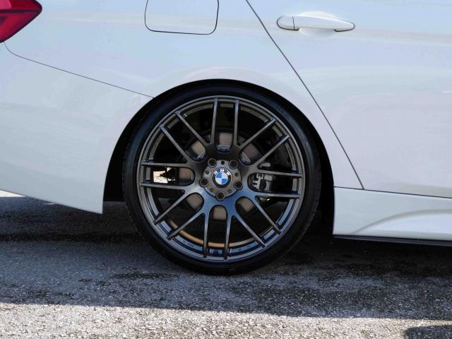 滋賀県中古車　BMW 3シリーズ 320i Mスポーツ
