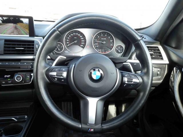 滋賀県中古車　BMW 3シリーズ 320i Mスポーツ