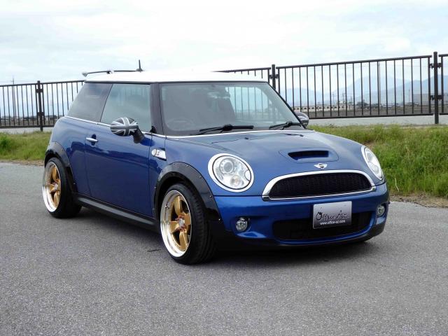 滋賀県中古車　BMW MINI クーパーS