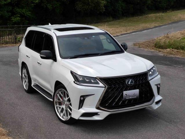 滋賀県中古車　レクサス LX LX570ブラックシークエンス