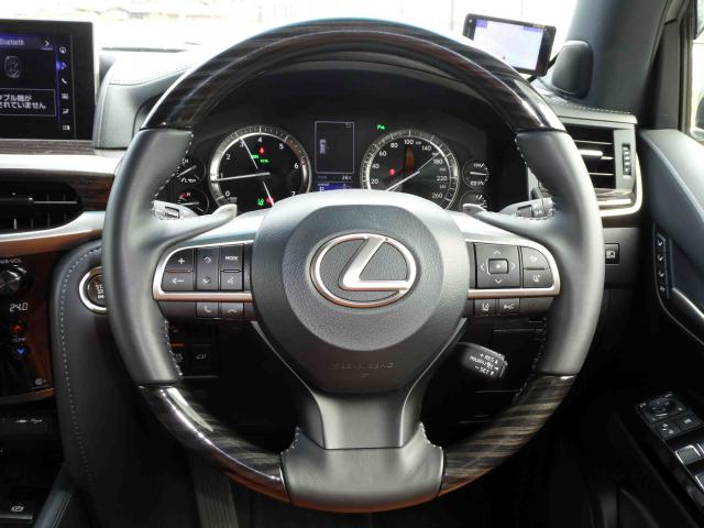 滋賀県中古車　レクサス LX LX570ブラックシークエンス