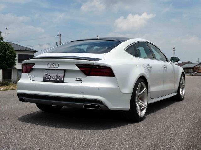 滋賀県中古車　アウディ A7 スポーツバック 3.0TFSIクワトロ Sラインパッケージ